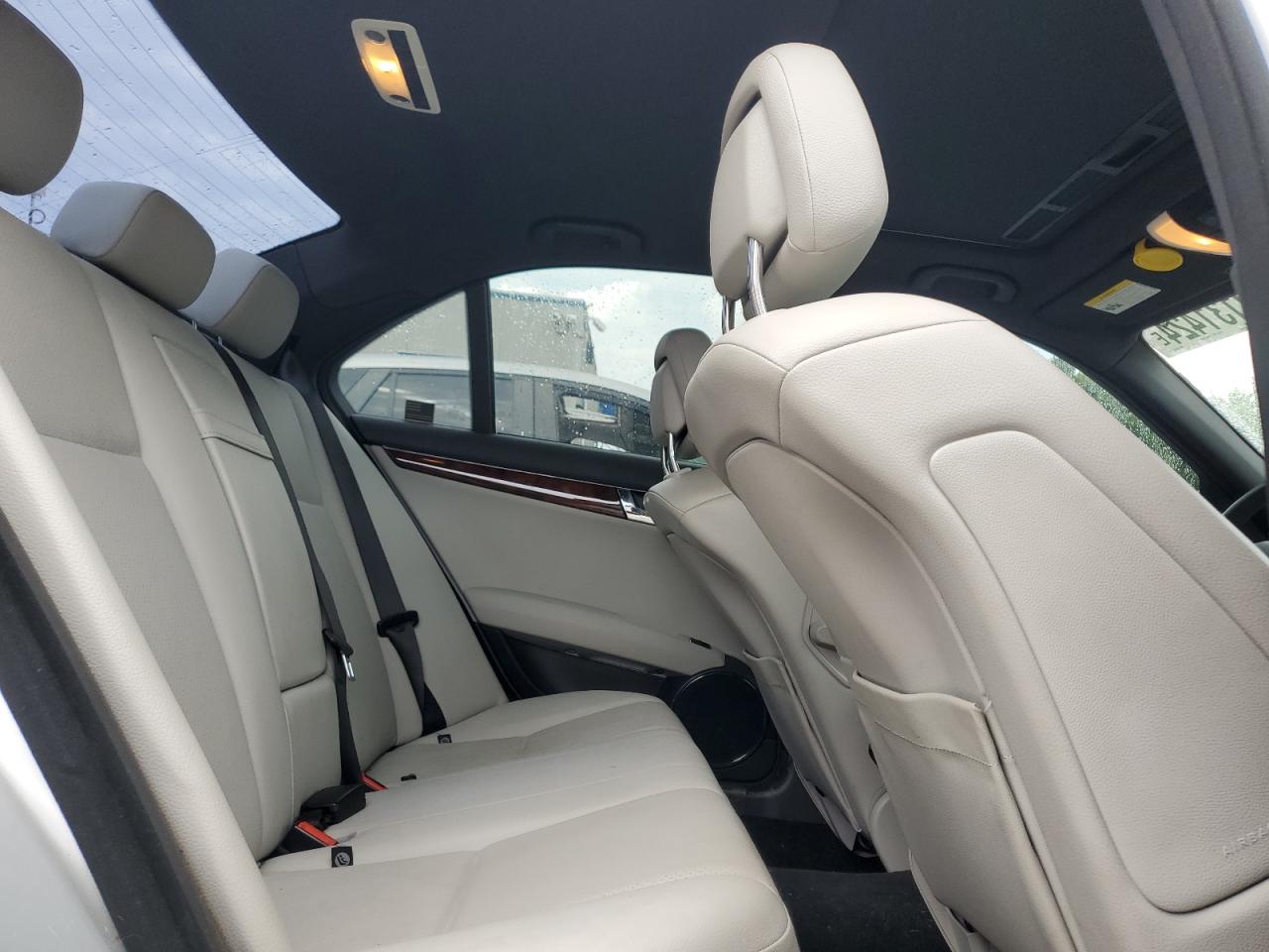 2011 Mercedes-Benz C 300 VIN: WDDGF5EB3BA523052 Lot: 60131424