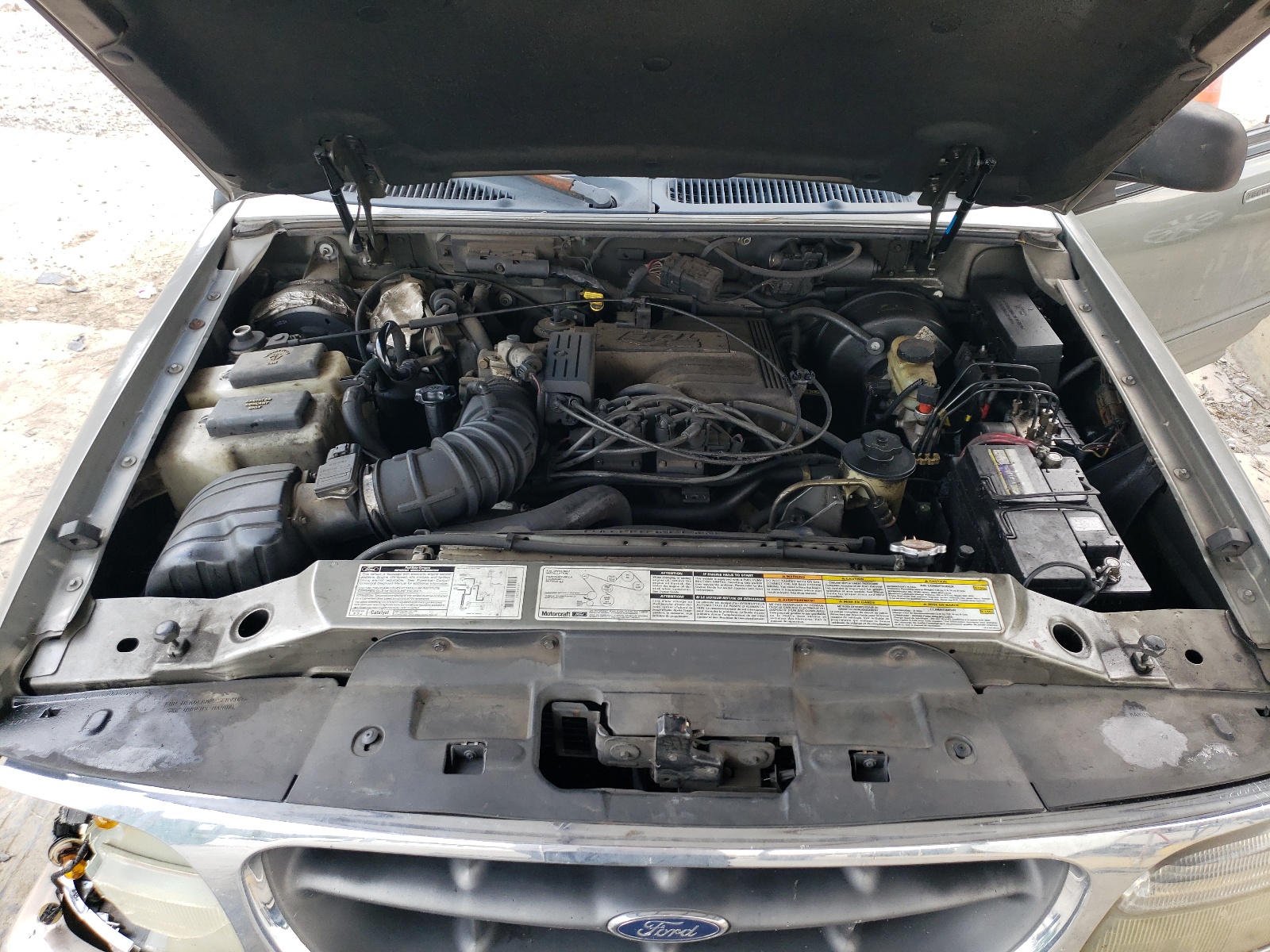 1FMZU35P9XZB24711 1999 Ford Explorer