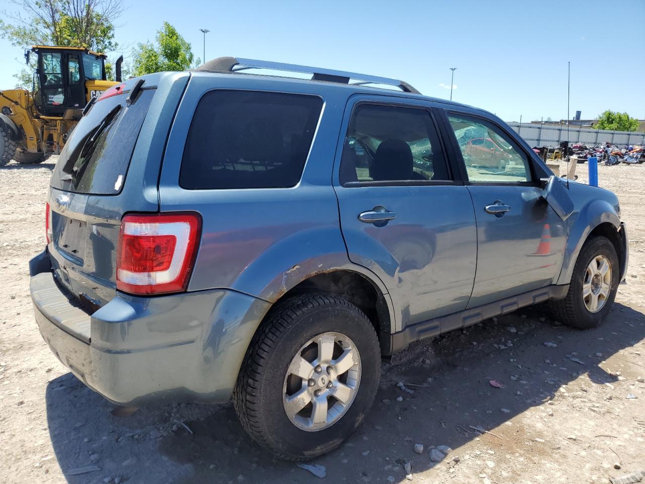 2011 Ford Escape - Image 3