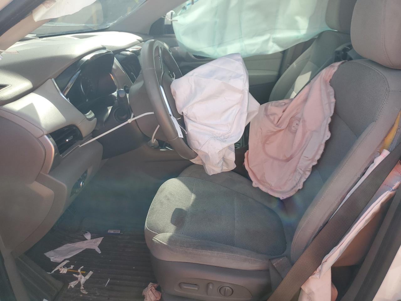 2018 Chevrolet Traverse Lt VIN: 1GNERGKW3JJ110243 Lot: 60860404