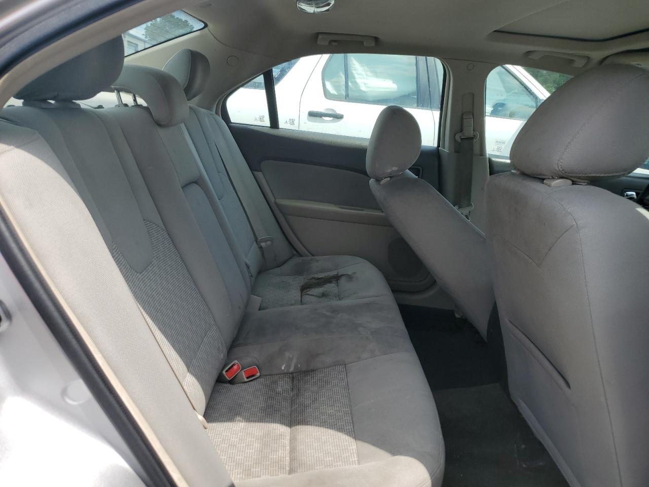 2012 Ford Fusion - Image 10