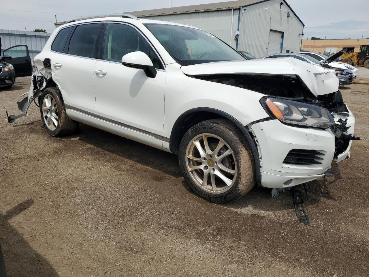 WVGDK9BP6CD005691 2012 Volkswagen Touareg Tdi