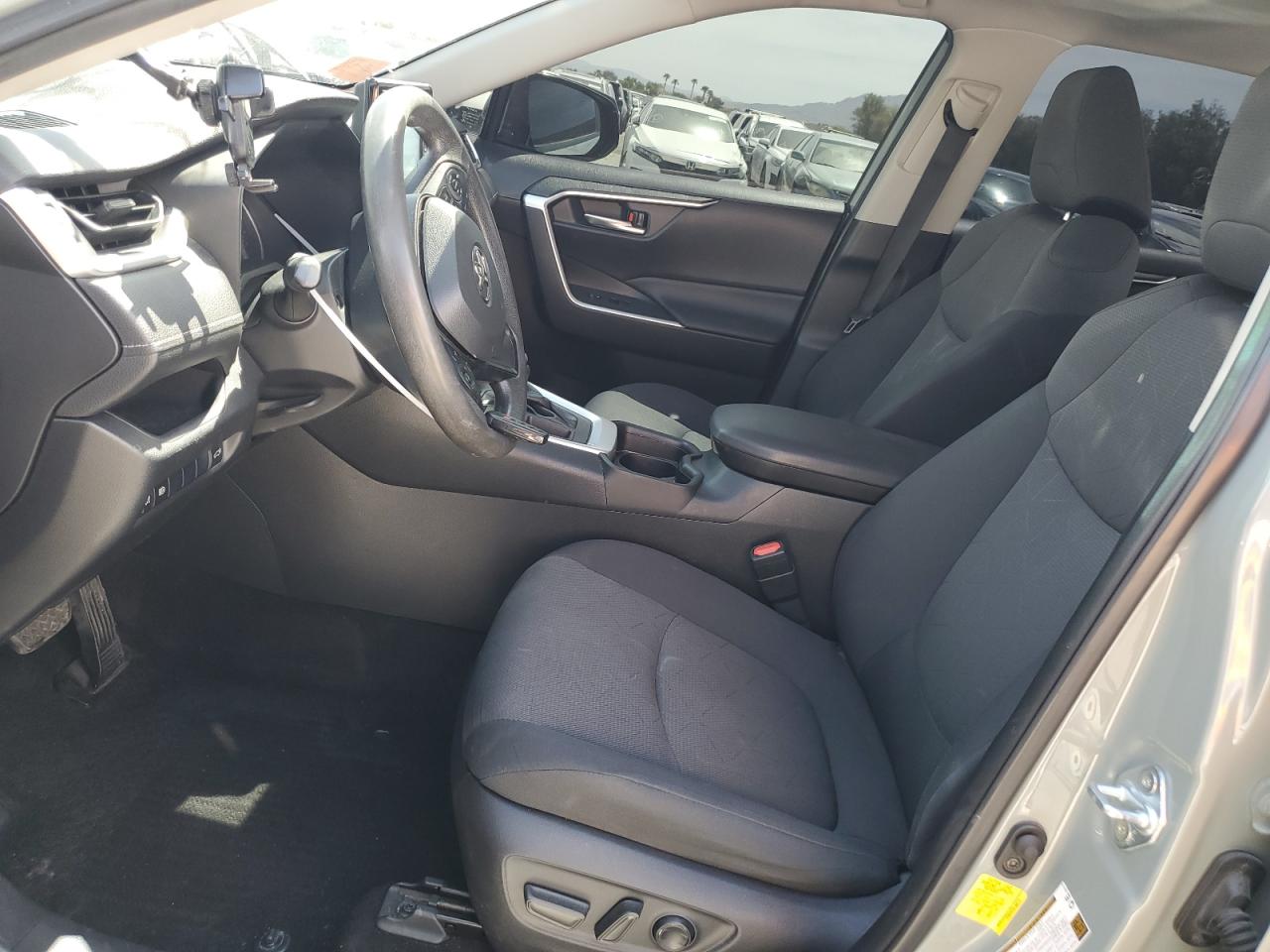 2019 Toyota Rav4 Xle VIN: JTMW1RFV0KD009274 Lot: 57072674