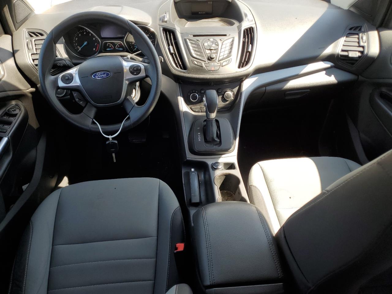 1FMCU0GX4GUA40410 2016 Ford Escape Se