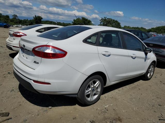 Седаны FORD FIESTA 2017 Белый