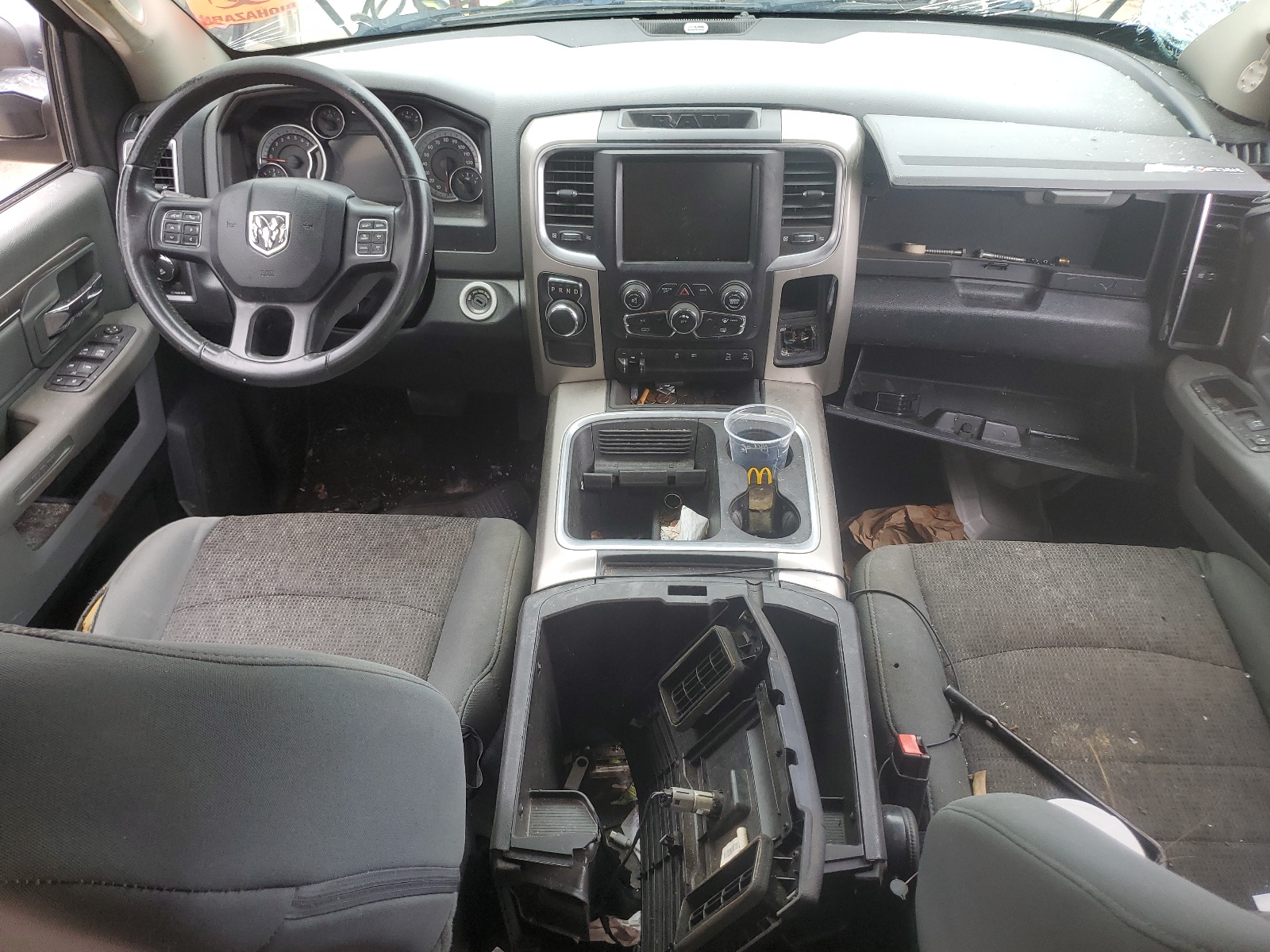 1C6RR6LT9GS208227 2016 Ram 1500 Slt