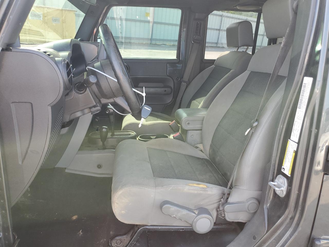 2010 Jeep Wrangler Unlimited Sport VIN: 1J4BA3H10AL136708 Lot: 56530964