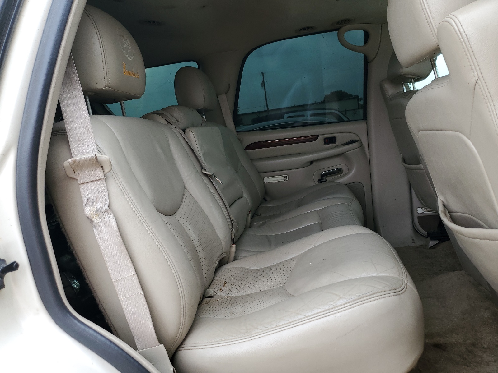 1GYEK63N33R244049 2003 Cadillac Escalade Luxury