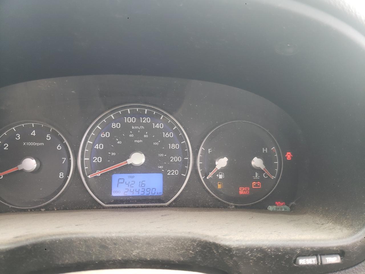 2010 Hyundai Santa Fe Gls VIN: 5NMSGDAG9AH412829 Lot: 61244654