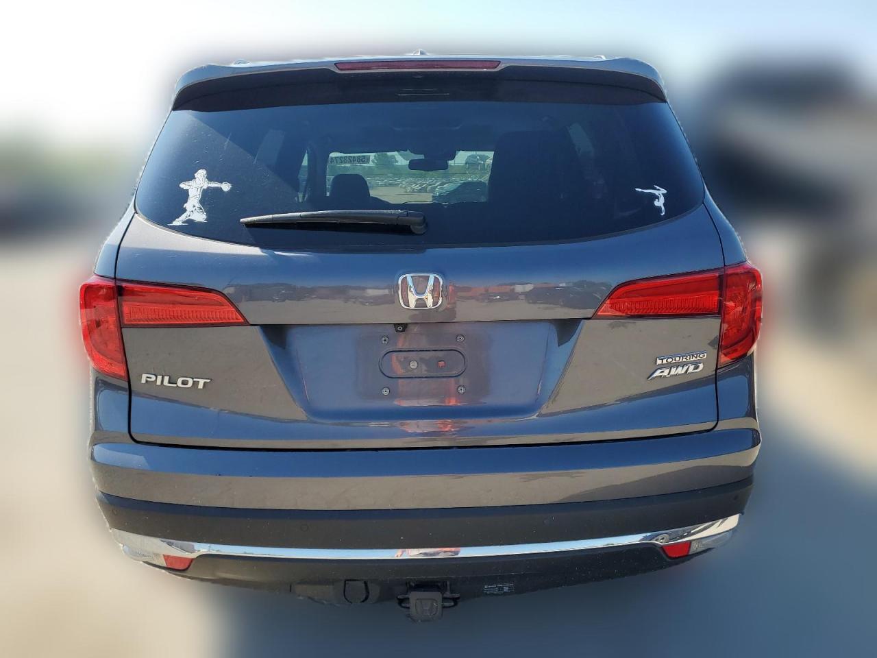 2017 Honda Pilot Touring VIN: 5FNYF6H93HB084643 Lot: 58423274