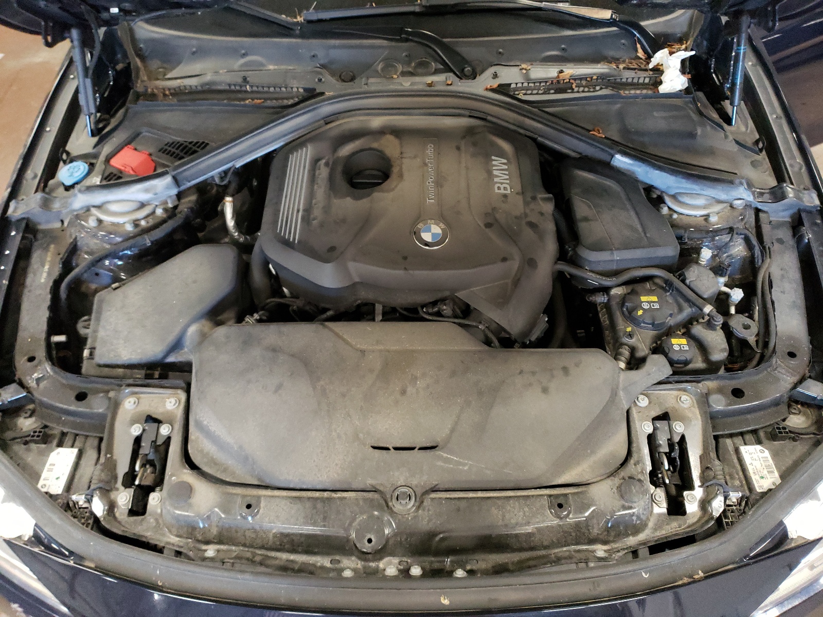 WBA8D9G36HNU63655 2017 BMW 330 Xi