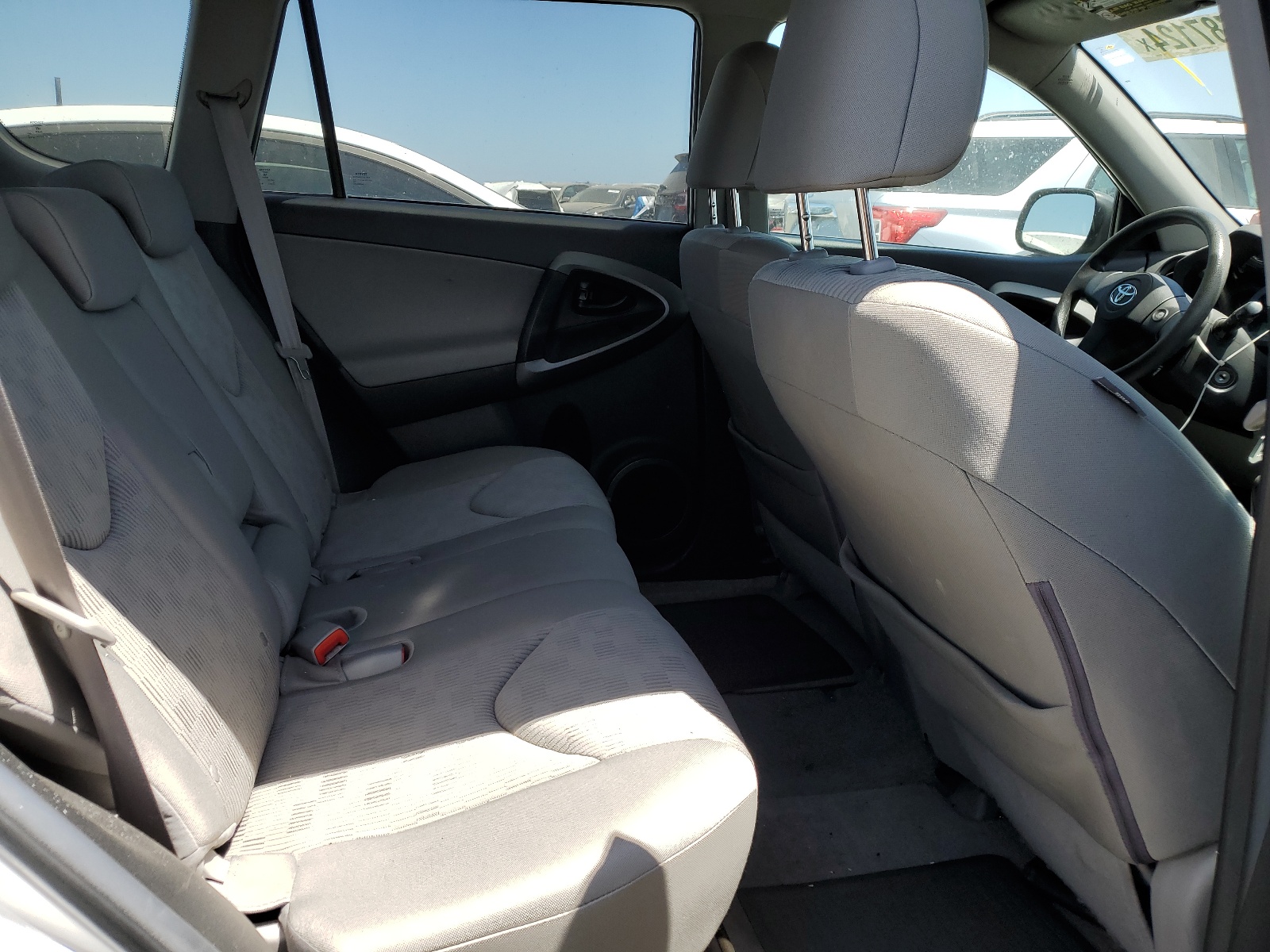 2T3ZF4DV8AW020061 2010 Toyota Rav4