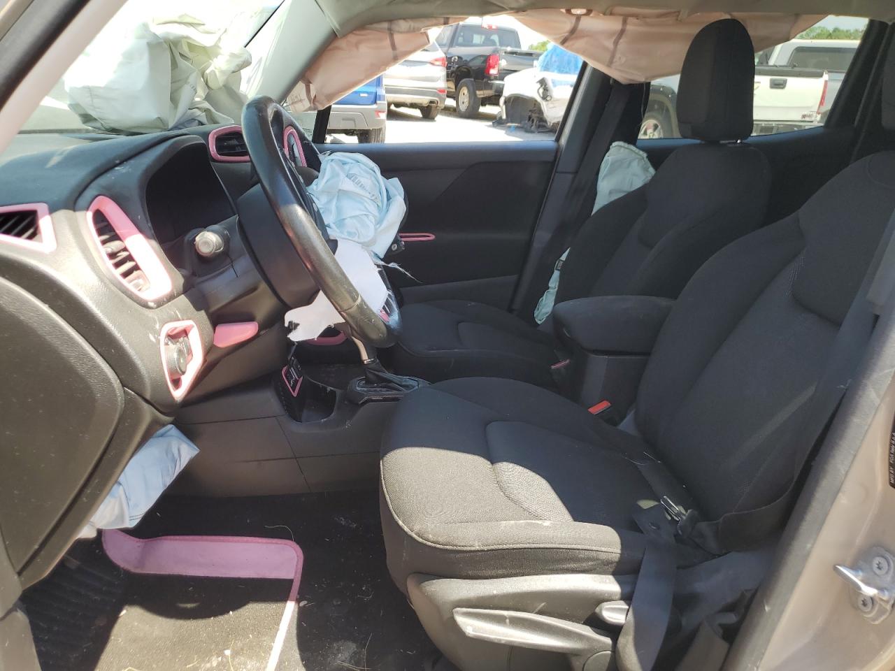 2015 Jeep Renegade Latitude VIN: ZACCJABTXFPC23219 Lot: 58118174