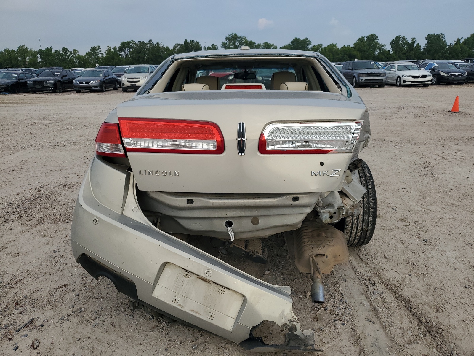 3LNHL2GCXAR752856 2010 Lincoln Mkz