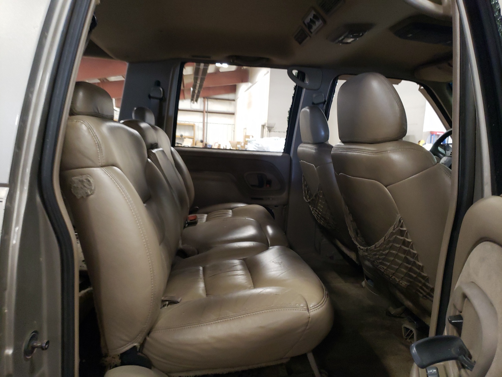 3GKFK16R0XG541320 1999 GMC Suburban K1500