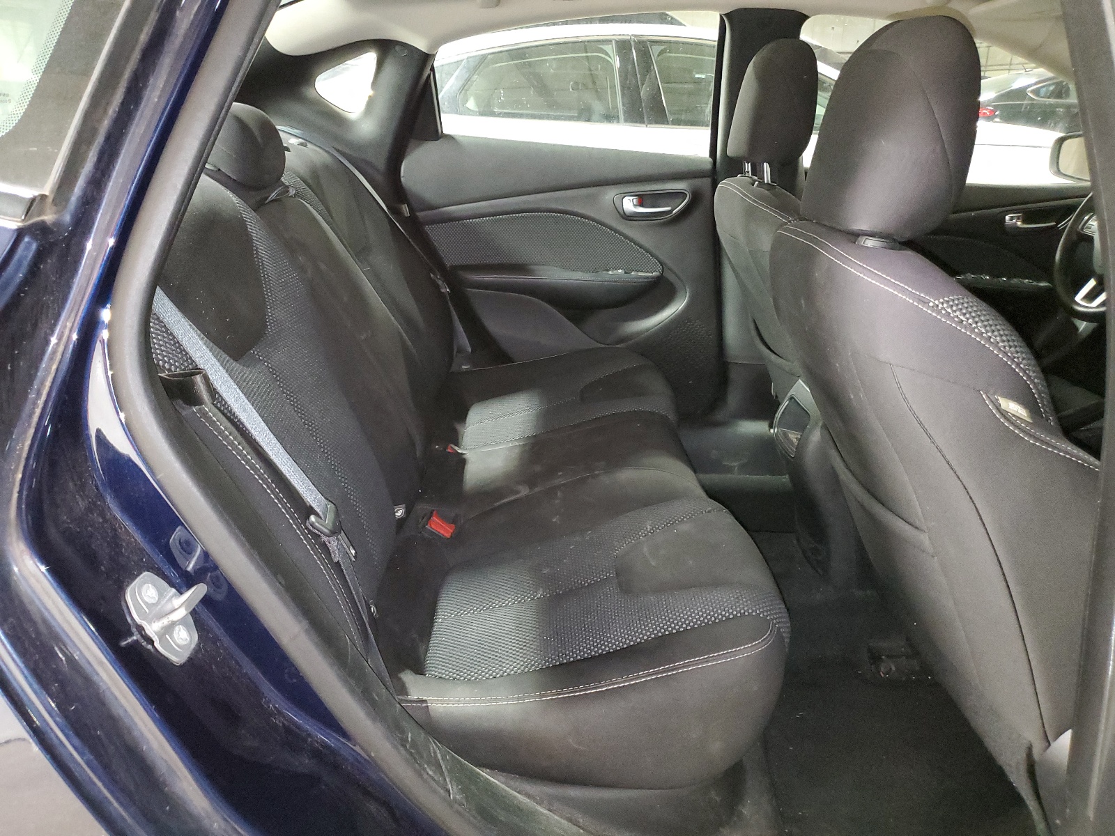 1C3CDFBB0FD211580 2015 Dodge Dart Sxt