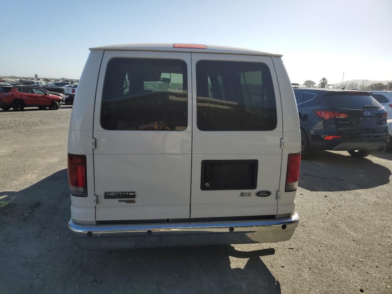 2013 Ford Econoline E350 Super Duty Wagon VIN: 1FBNE3BL8DDA84331 Lot: 58320944