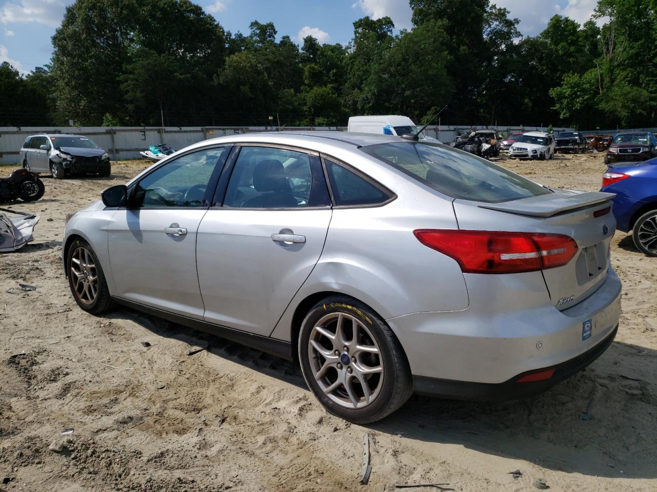 2015 Ford Focus - Image 2