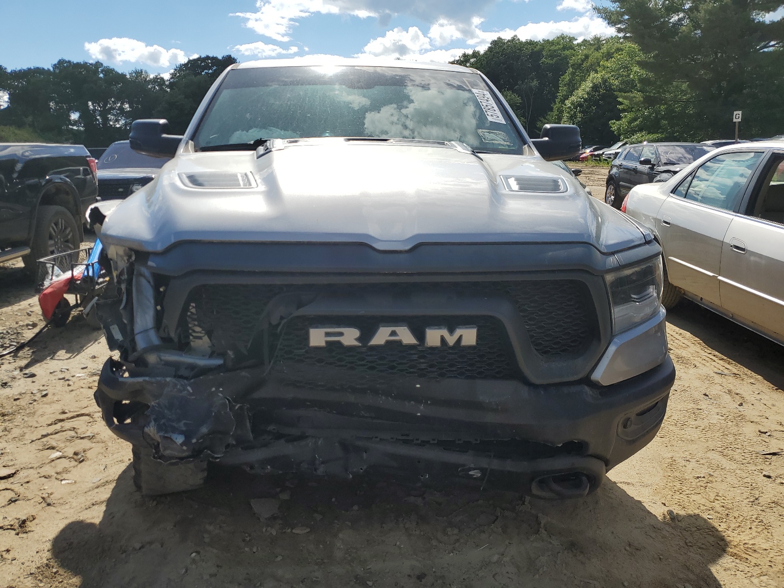 2019 Ram 1500 Rebel vin: 1C6SRFLT5KN857970