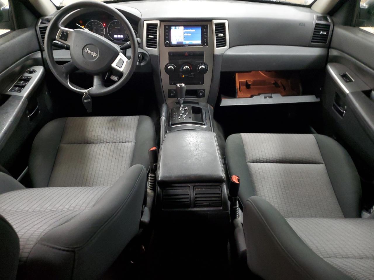 2009 Jeep Grand Cherokee - Image 8