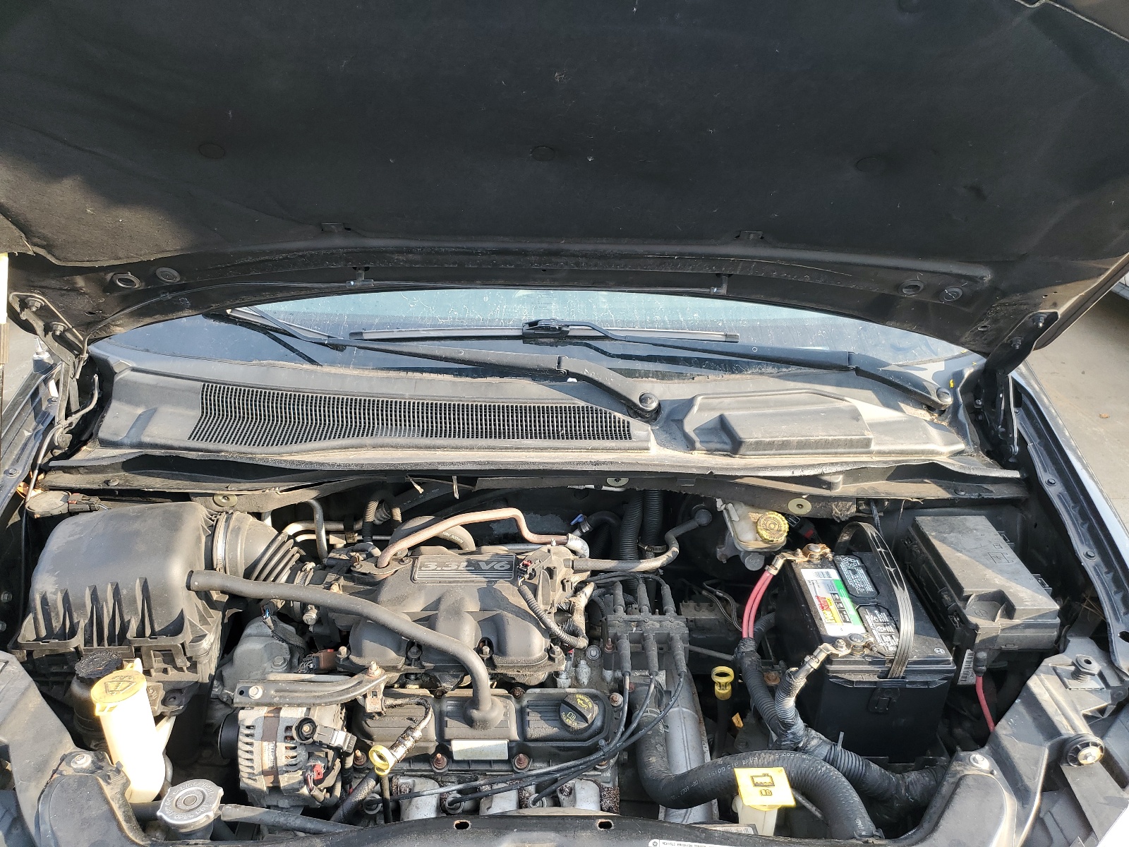 2A4RR4DE2AR148534 2010 Chrysler Town & Country Lx