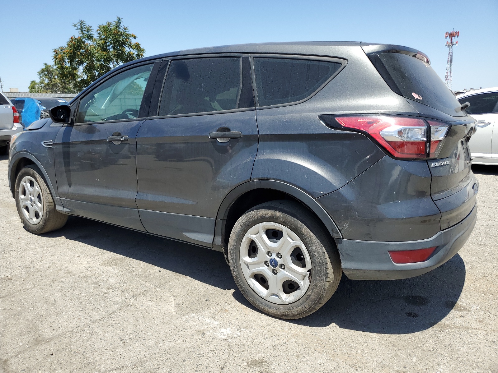 2017 Ford Escape S vin: 1FMCU0F79HUE16683