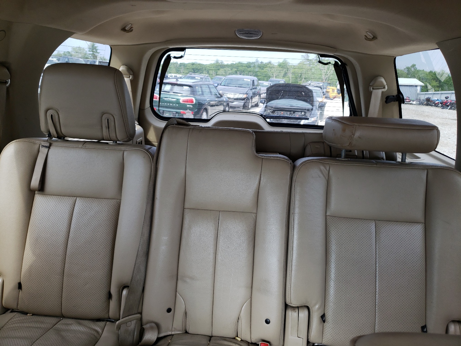 1FMFU18597LA97675 2007 Ford Expedition Eddie Bauer