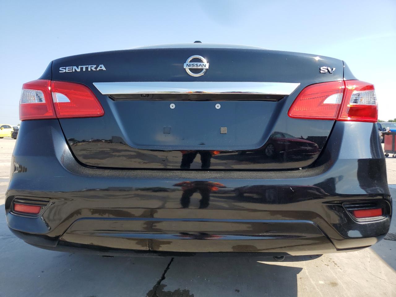 2018 Nissan Sentra S VIN: 3N1AB7AP5JL634981 Lot: 58577844