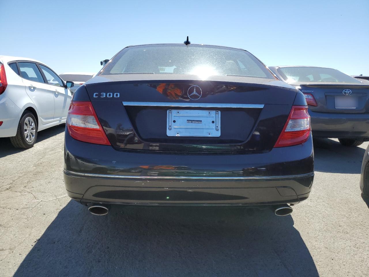 2011 Mercedes-Benz C 300 VIN: WDDGF5EB5BR165079 Lot: 60732114