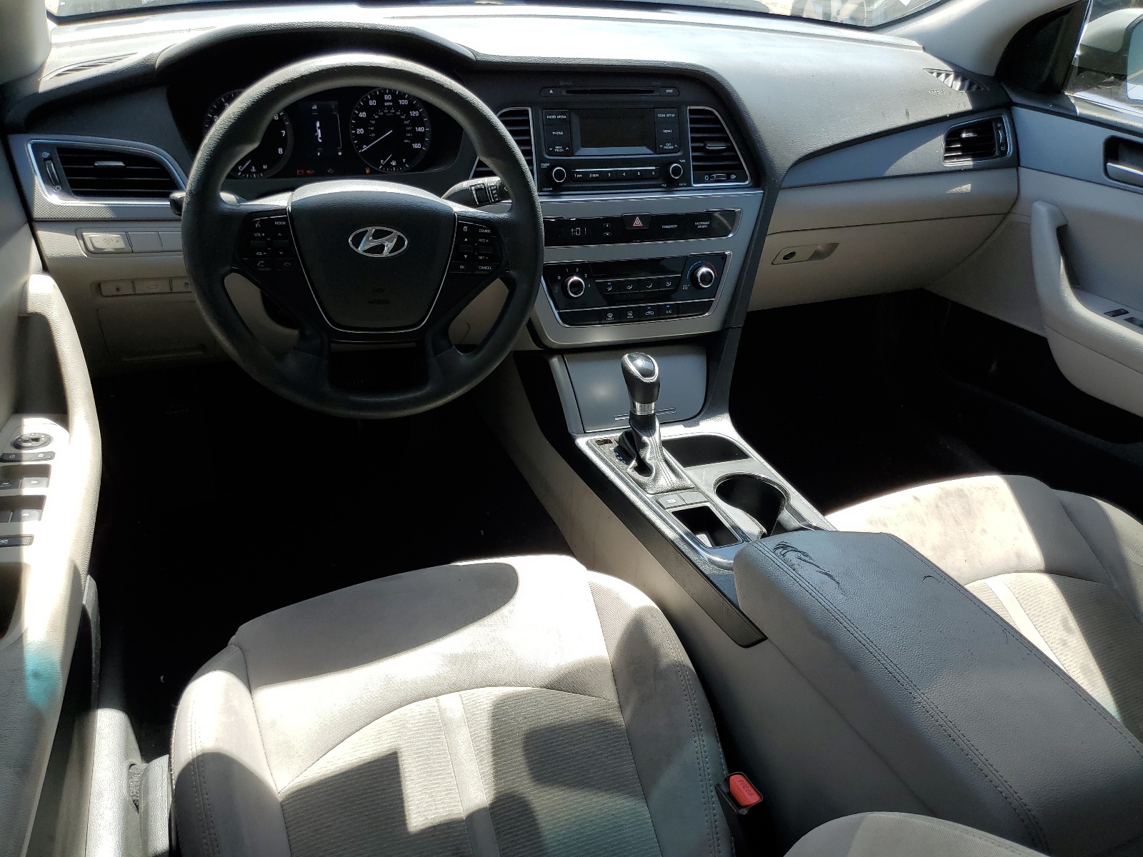 5NPE24AFXHH561198 2017 Hyundai Sonata Se