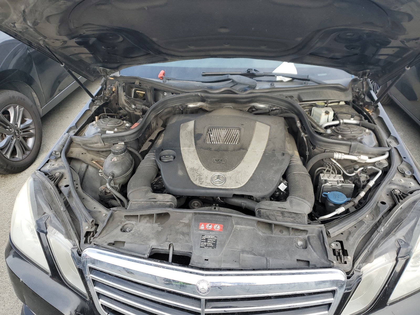 WDDHF5GB8AA141762 2010 Mercedes-Benz E 350