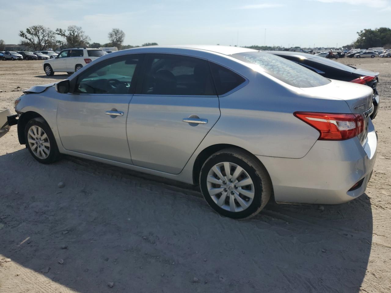 2017 Nissan Sentra - Image 2