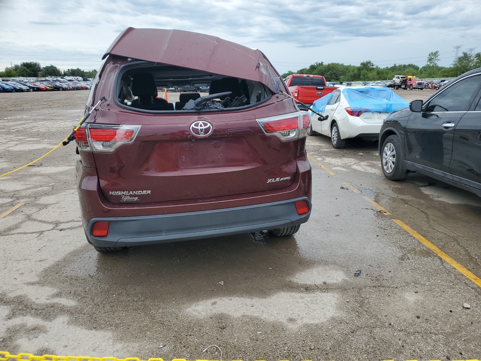 5TDJKRFH6FS112808 2015 Toyota Highlander Xle