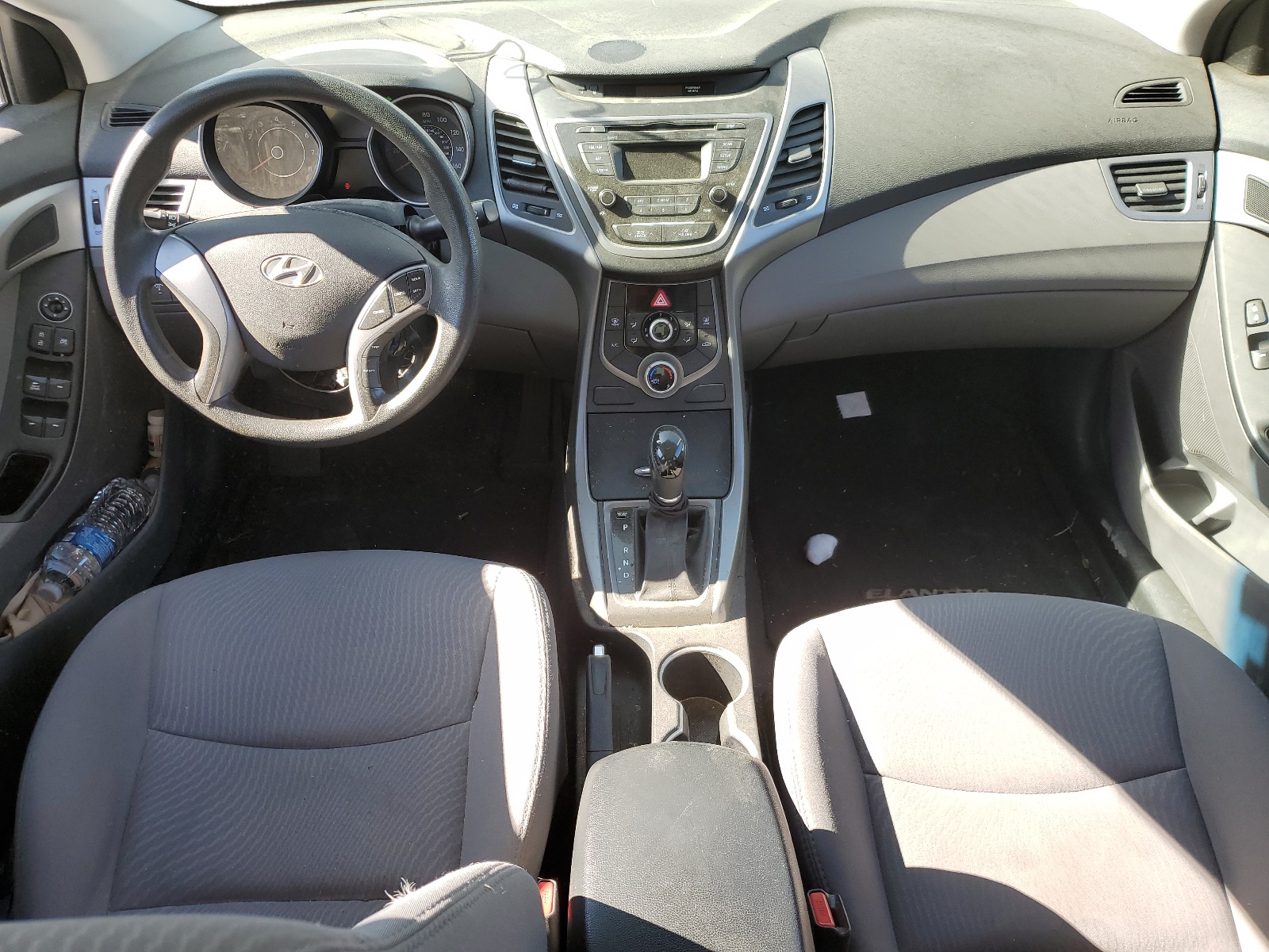 5NPDH4AE4GH768542 2016 Hyundai Elantra Se