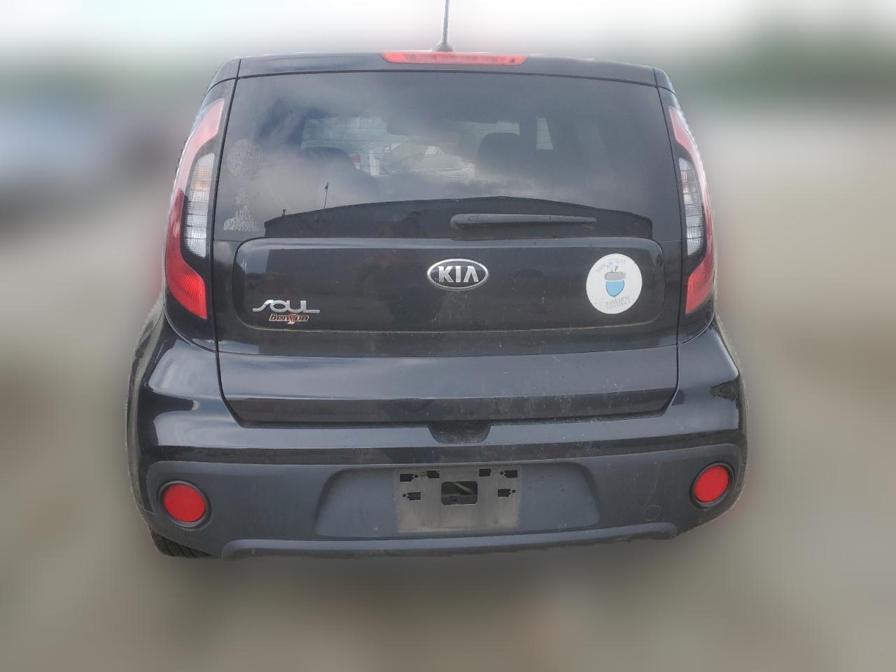 2018 Kia Soul VIN: KNDJN2A23J7889290 Lot: 57811264