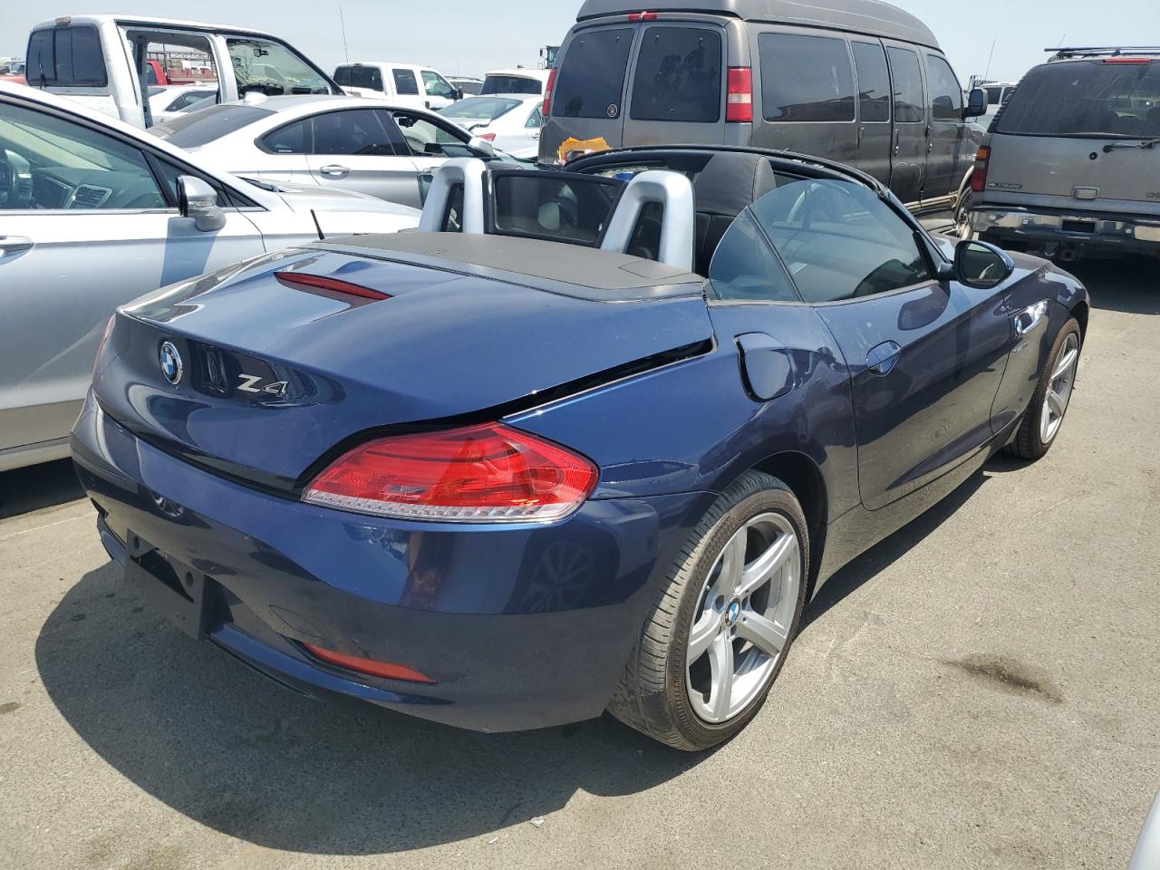 2014 BMW Z4 Sdrive28I VIN: WBALL5C57EJ105268 Lot: 59683844