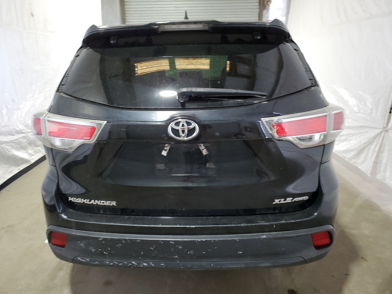 5TDJKRFH4GS314144 2016 Toyota Highlander Xle