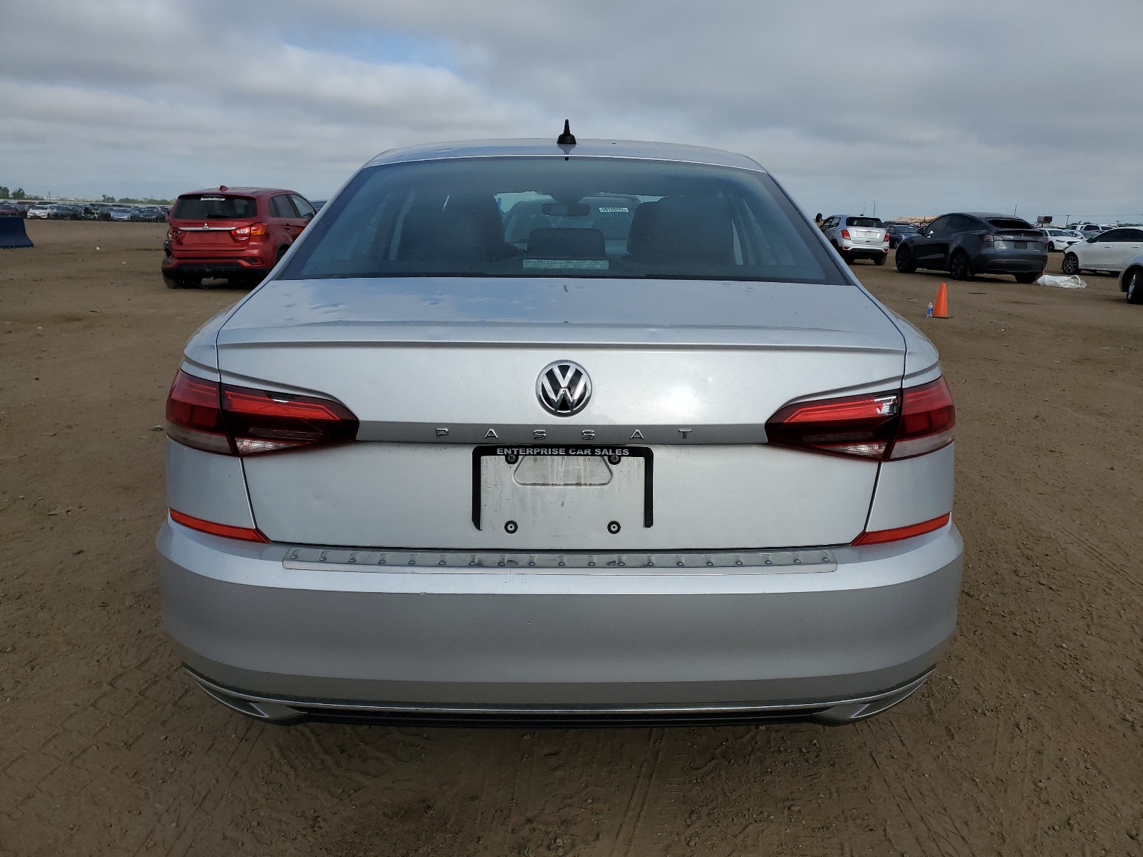1VWSA7A33MC000549 2021 Volkswagen Passat Se