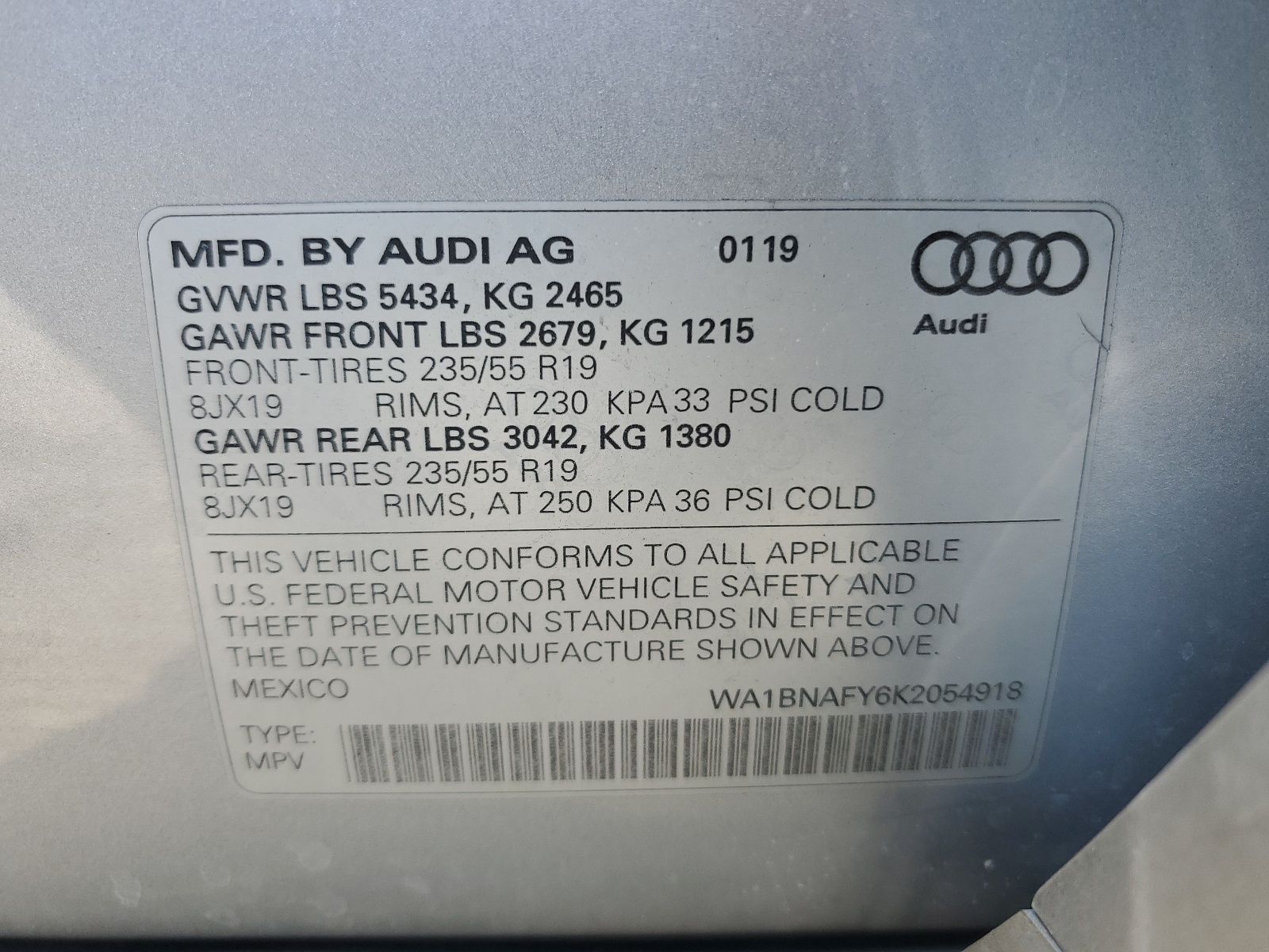 WA1BNAFY6K2054918 2019 Audi Q5 Premium Plus