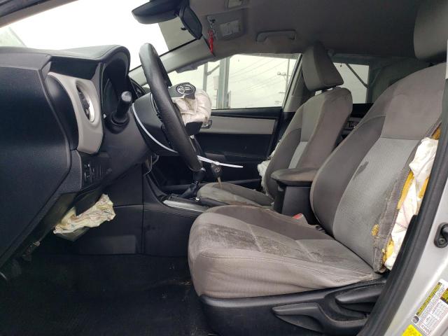  TOYOTA COROLLA 2017 Сріблястий