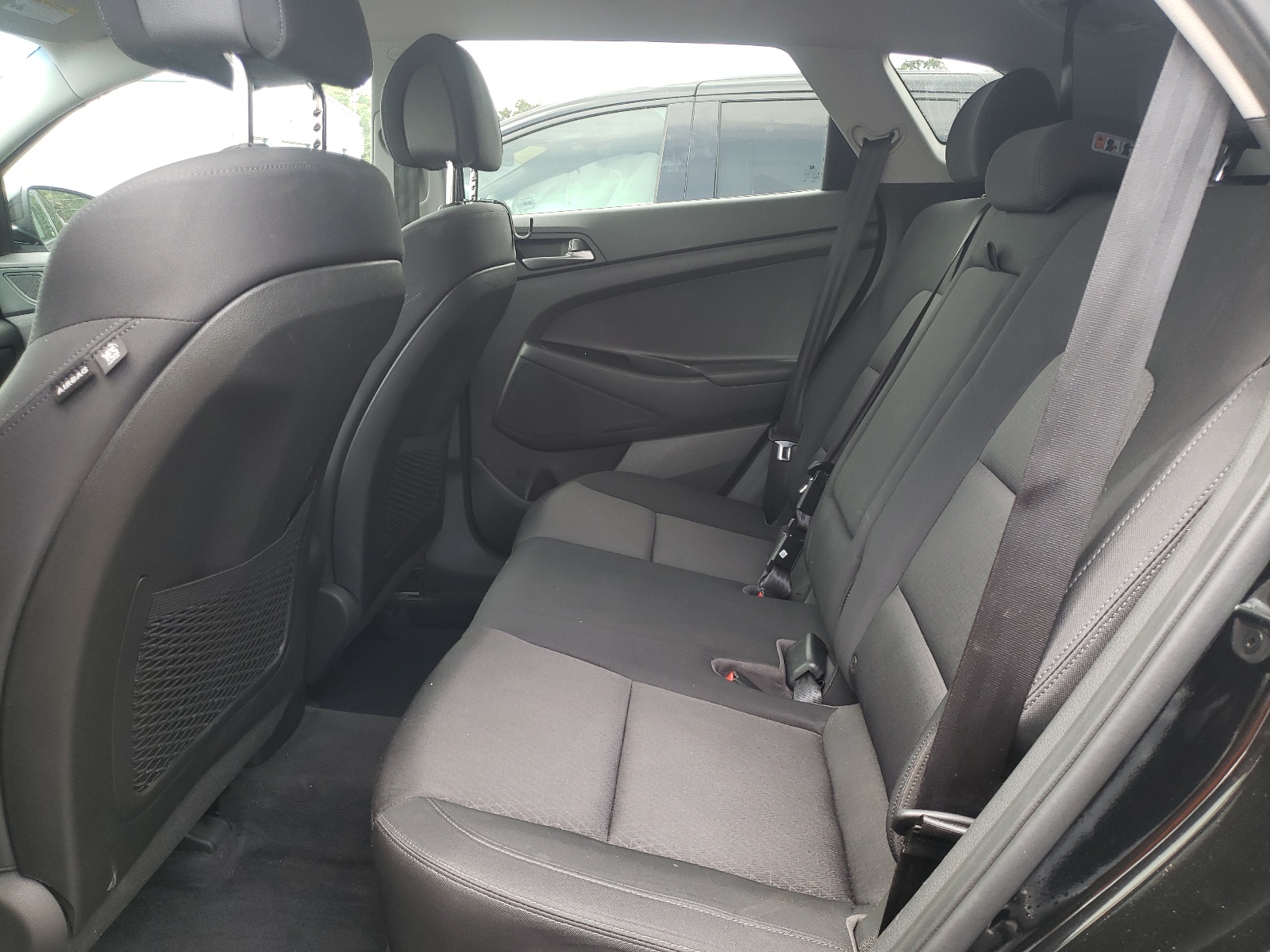 KM8J23A40HU323630 2017 Hyundai Tucson Se