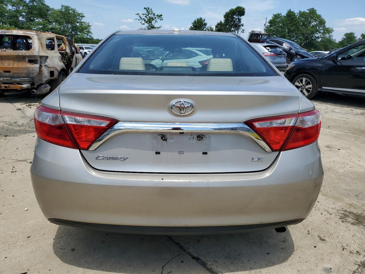 4T1BF1FK8HU344696 2017 Toyota Camry Le