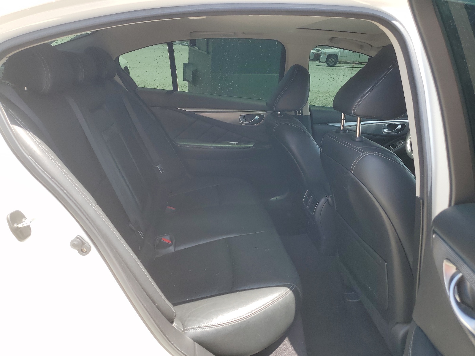 JN1BV7AP3EM683877 2014 Infiniti Q50 Base