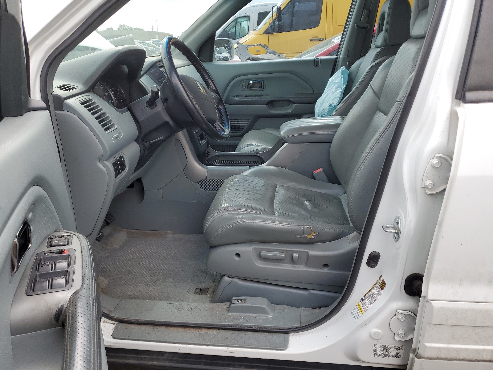 5FNYF18595B032915 2005 Honda Pilot Exl