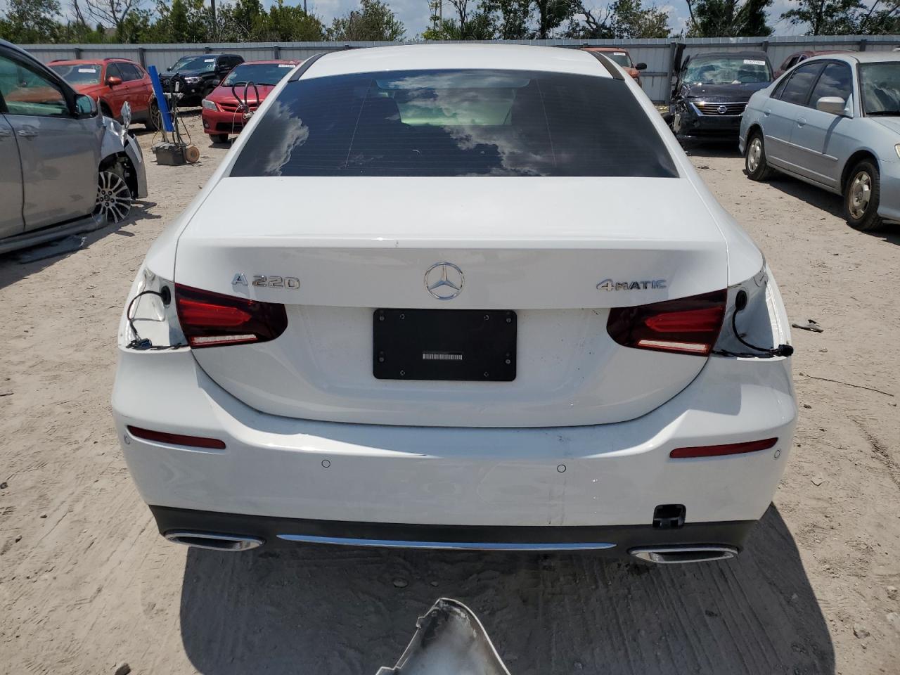 2022 Mercedes-Benz A 220 4Matic VIN: W1K3G4FB7NJ330007 Lot: 56596224