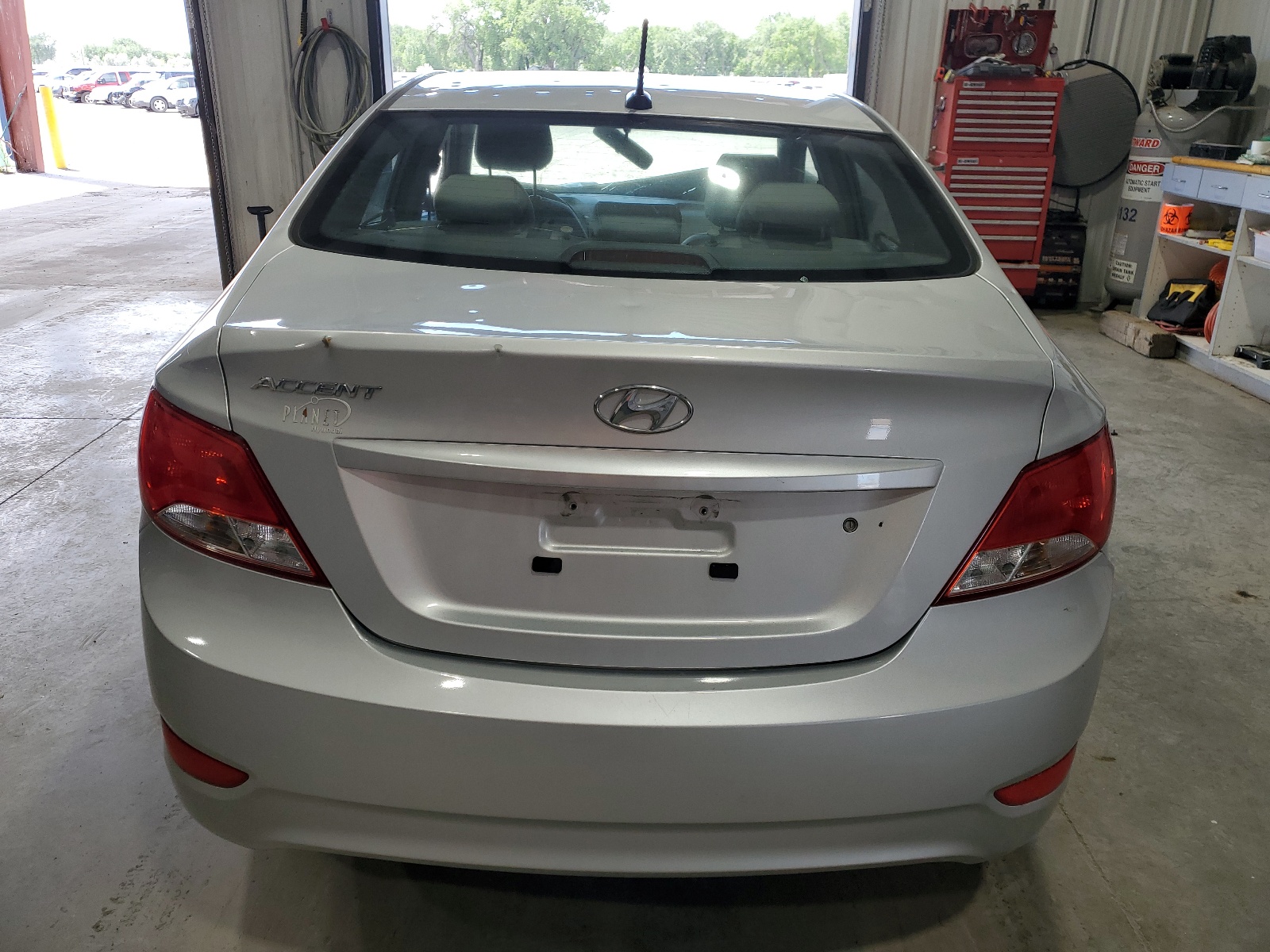 KMHCT4AE6HU253068 2017 Hyundai Accent Se