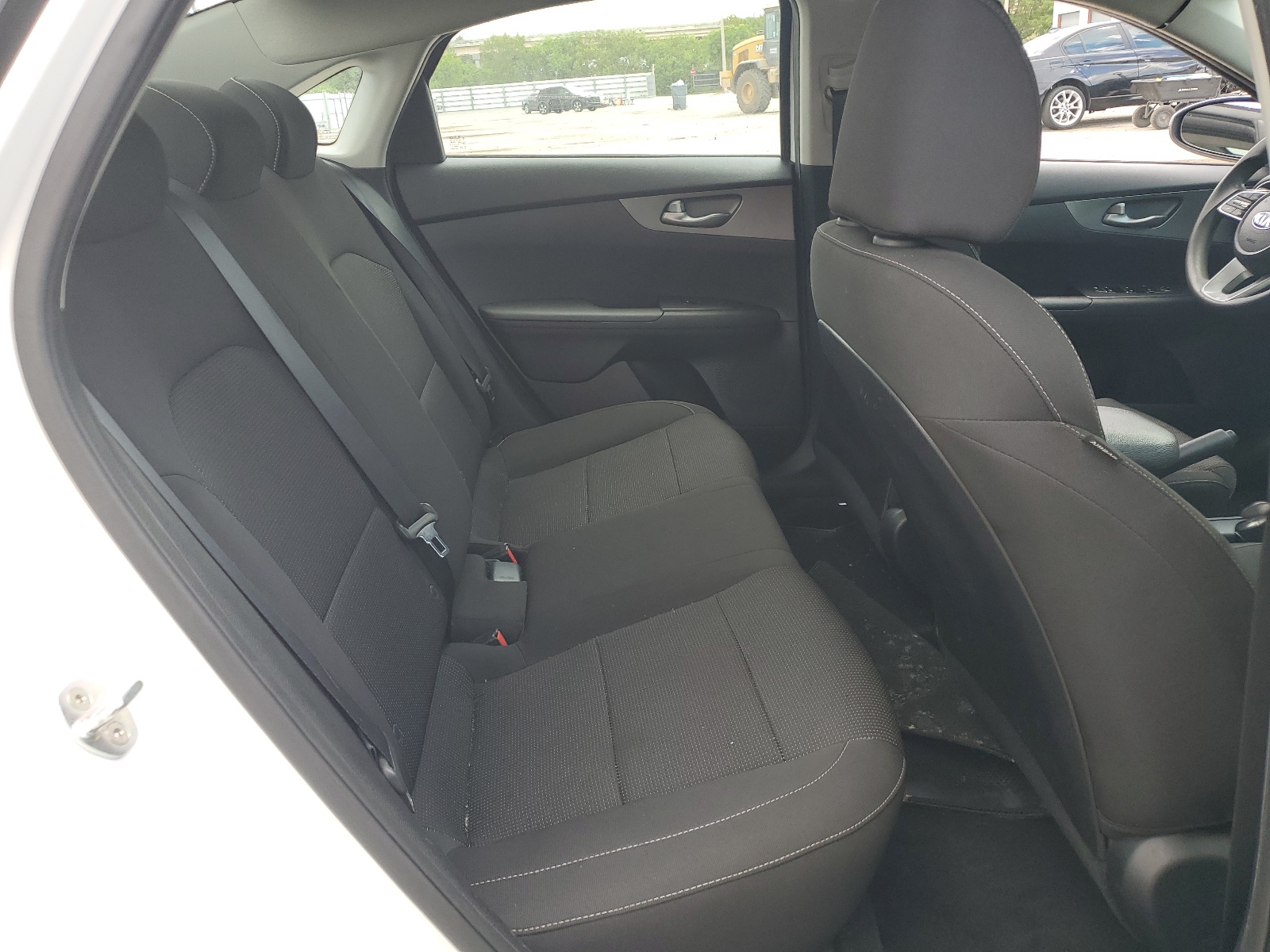 3KPF24AD9KE072046 2019 Kia Forte Fe