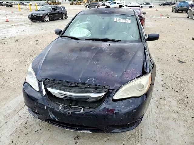 2013 Chrysler 200 Touring VIN: 1C3CCBBB1DN714375 Lot: 58863954