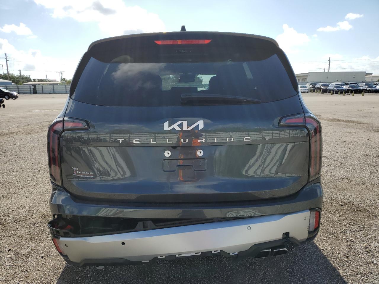 2023 Kia Telluride - Image 6