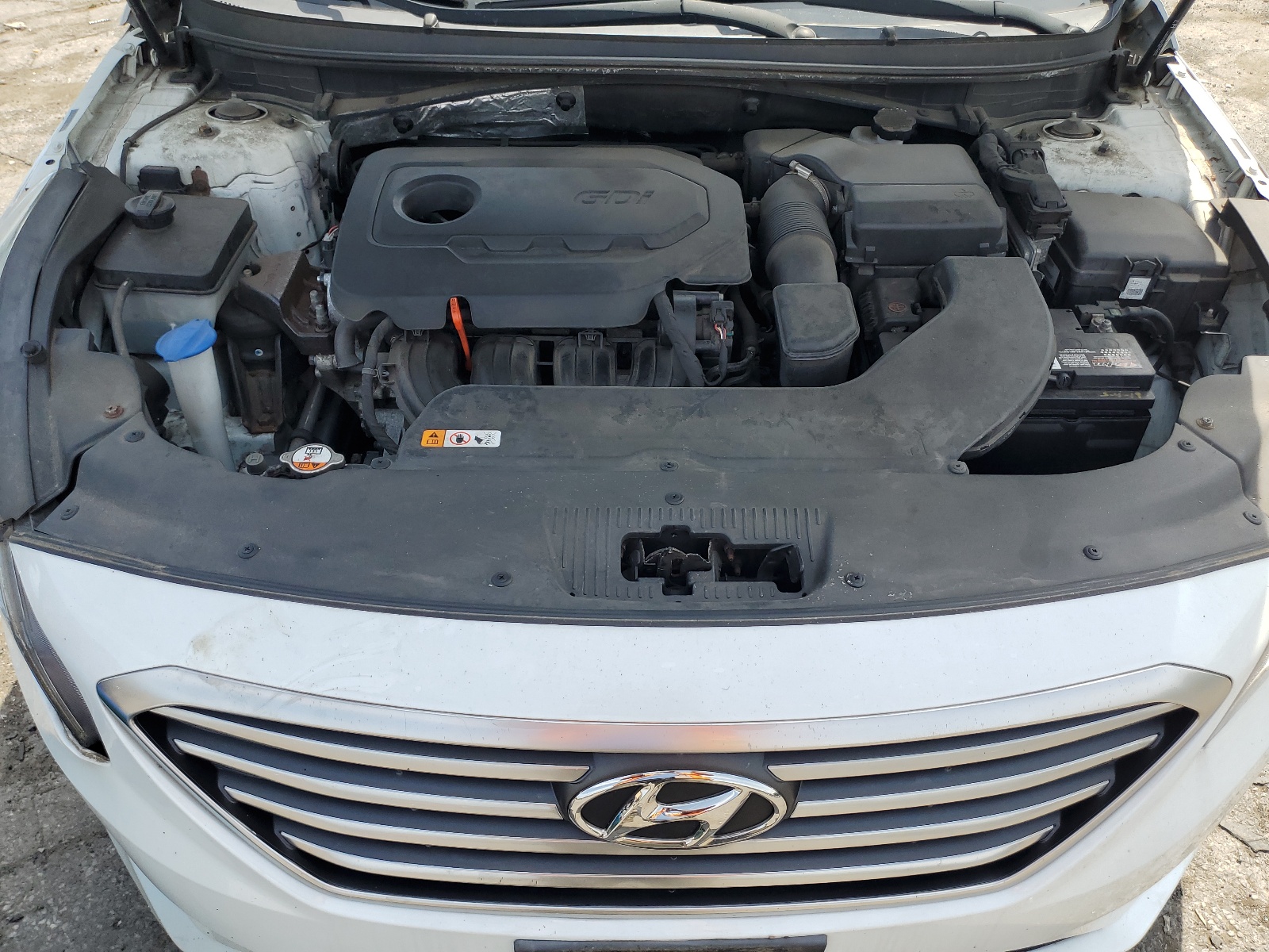 5NPE24AF3FH009359 2015 Hyundai Sonata Se